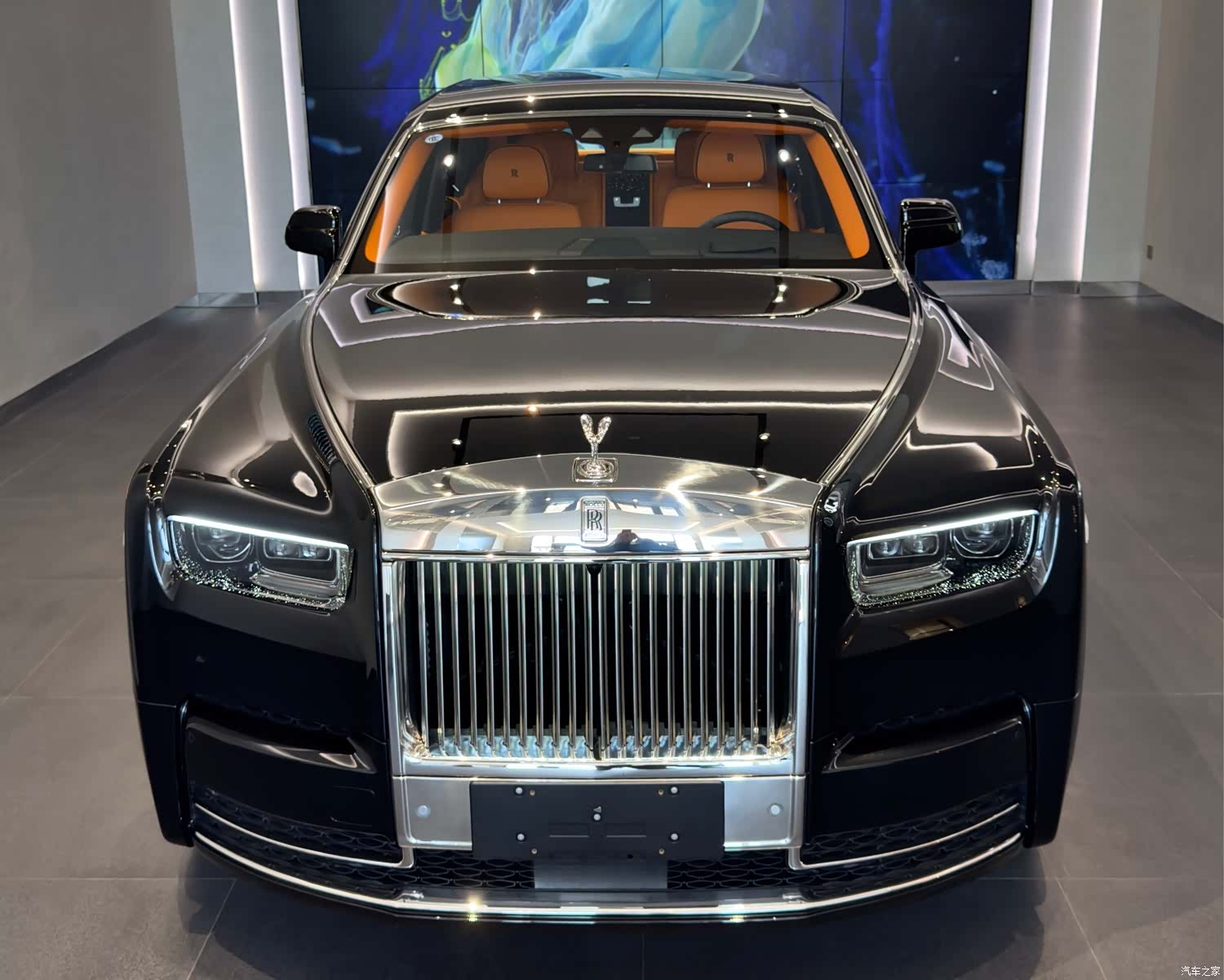 Rolls-Royce Phantom, 1900 19