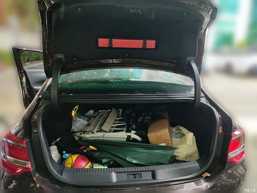 DS 5LS, 2018 10