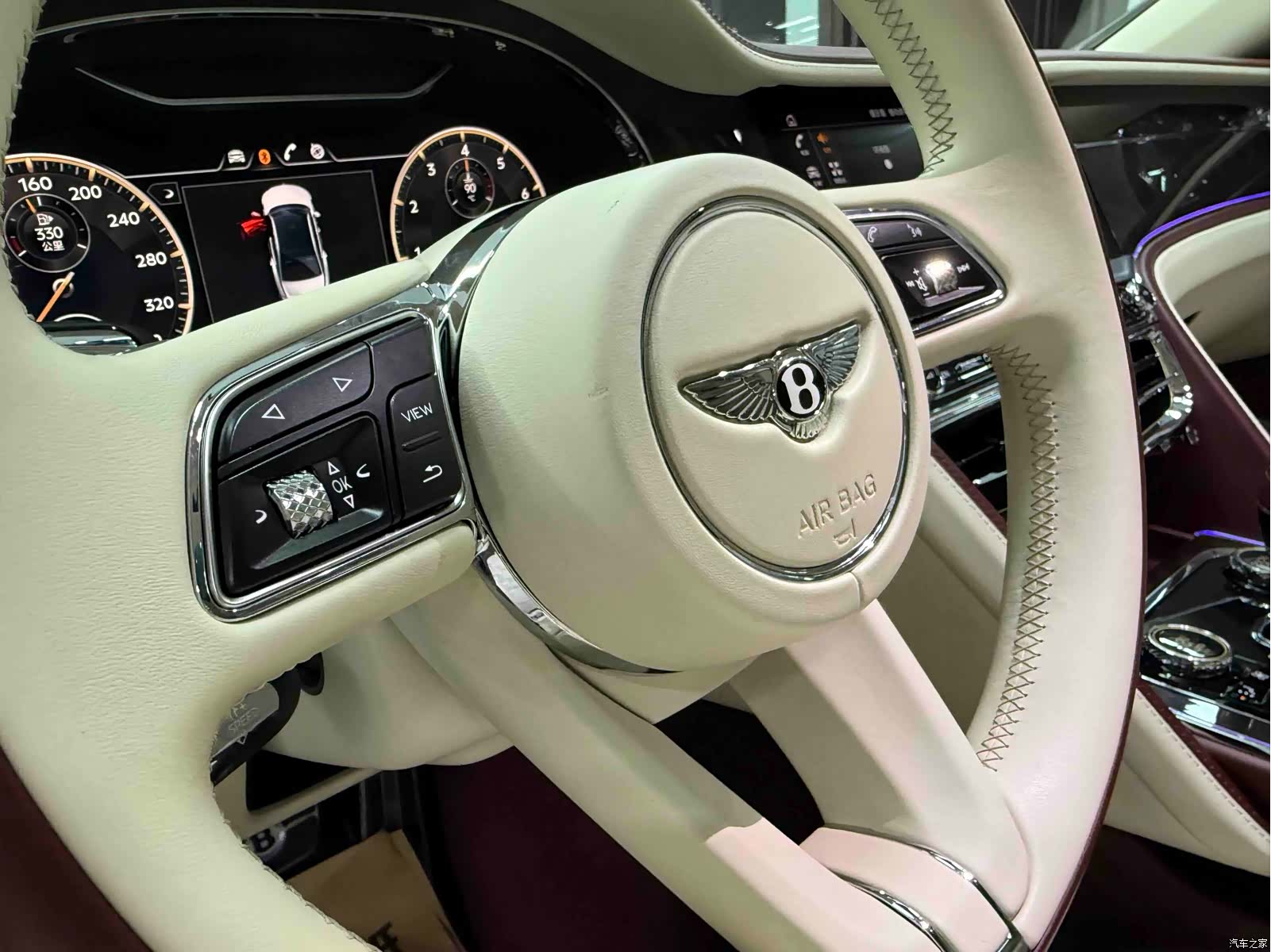 Bentley Flying Spur, 2022 14