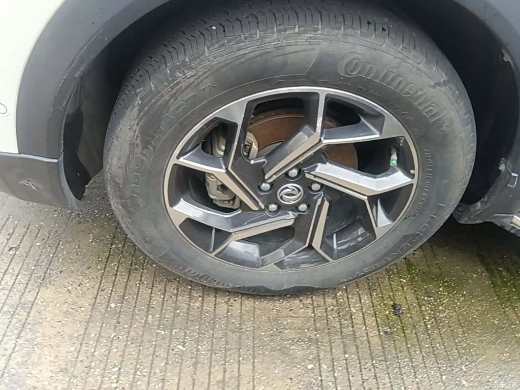 DongFeng AX7, 2019 23