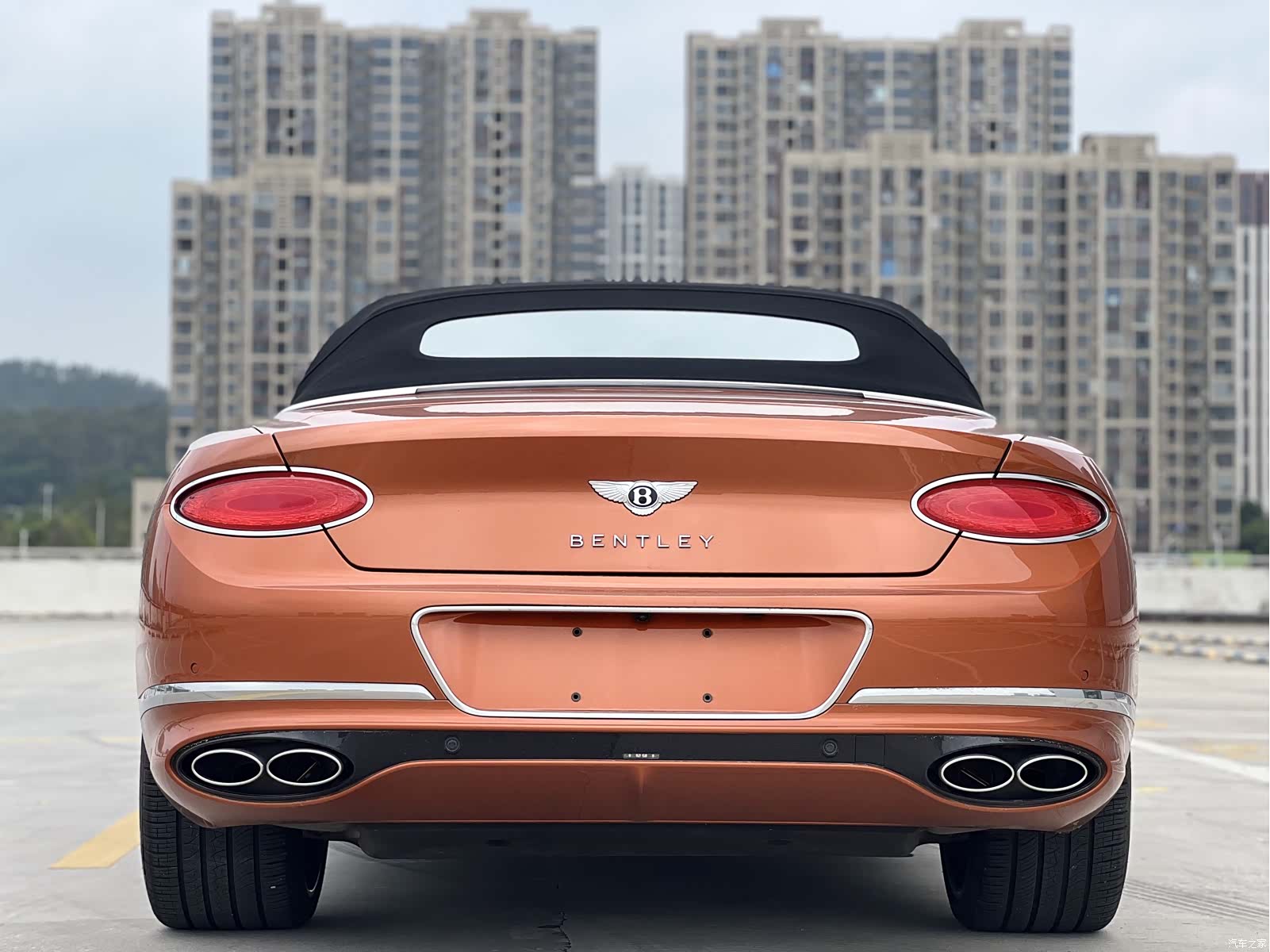 Bentley Continental GT, 2022 11