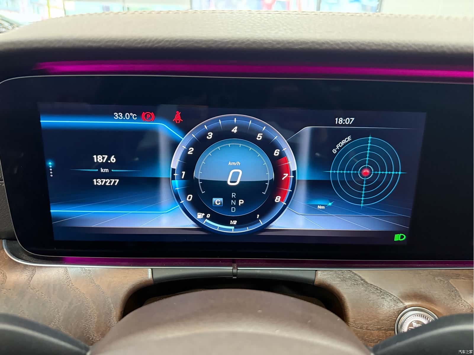 Mercedes-Benz E-Class, 2018 22
