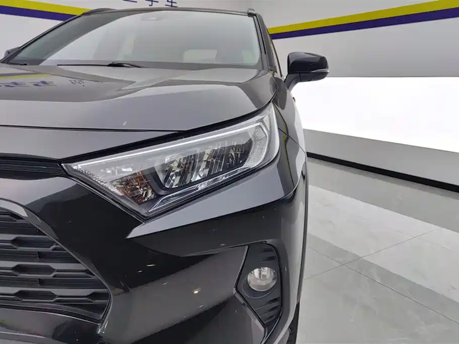 Toyota RAV4 Rongfang