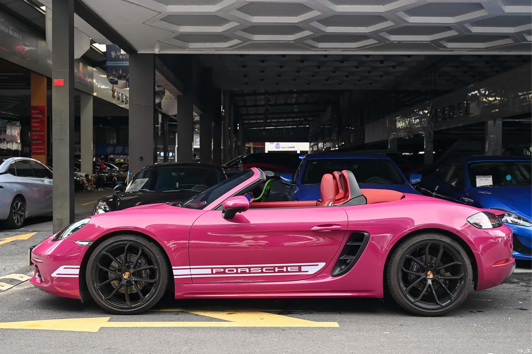 Porsche Boxster, 2024 2