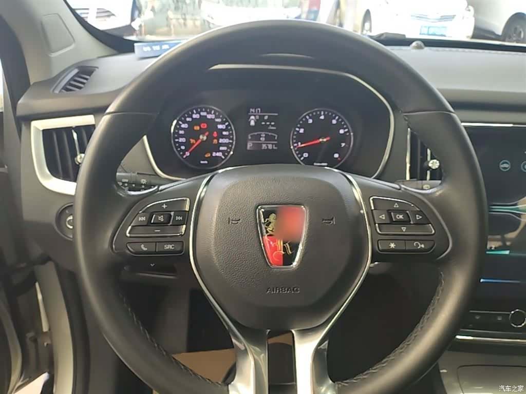 Roewe RX5, 2021 11