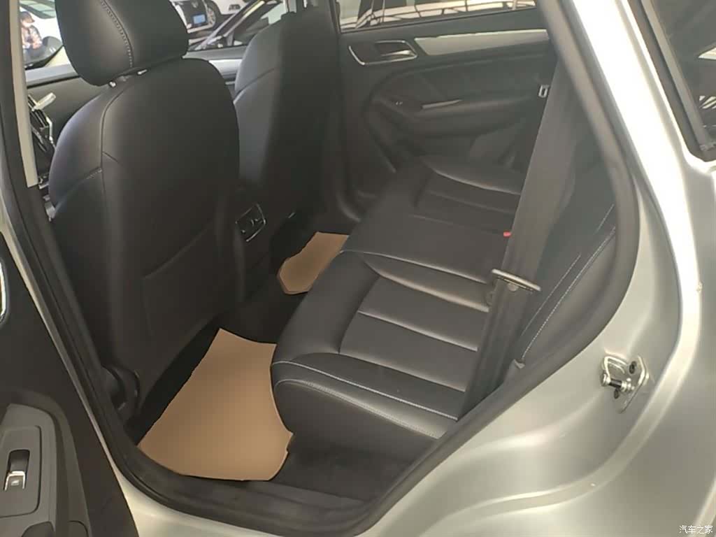 Roewe RX5, 2021 17