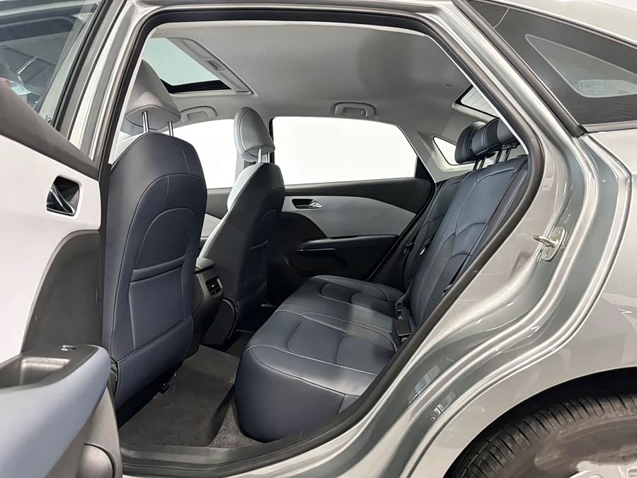 Chevrolet Corollo 2024, фото 9