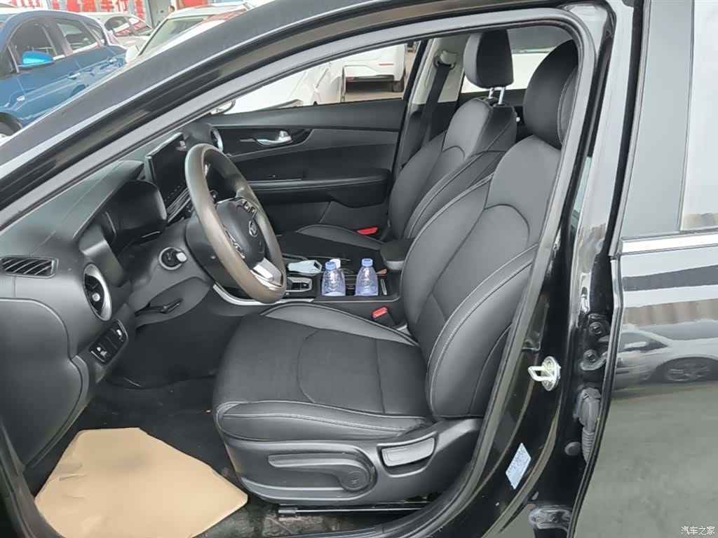 Kia K3, 2020 15