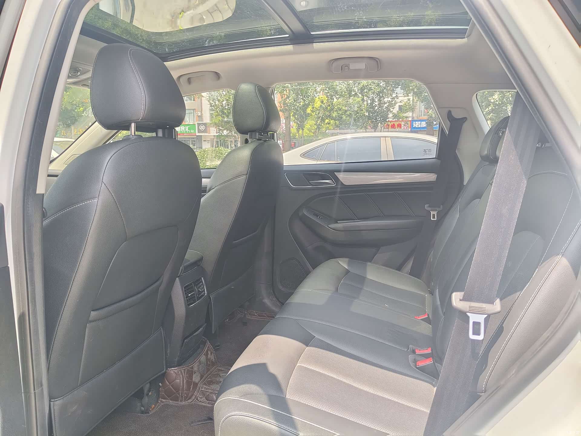 Roewe RX5, 2018 9
