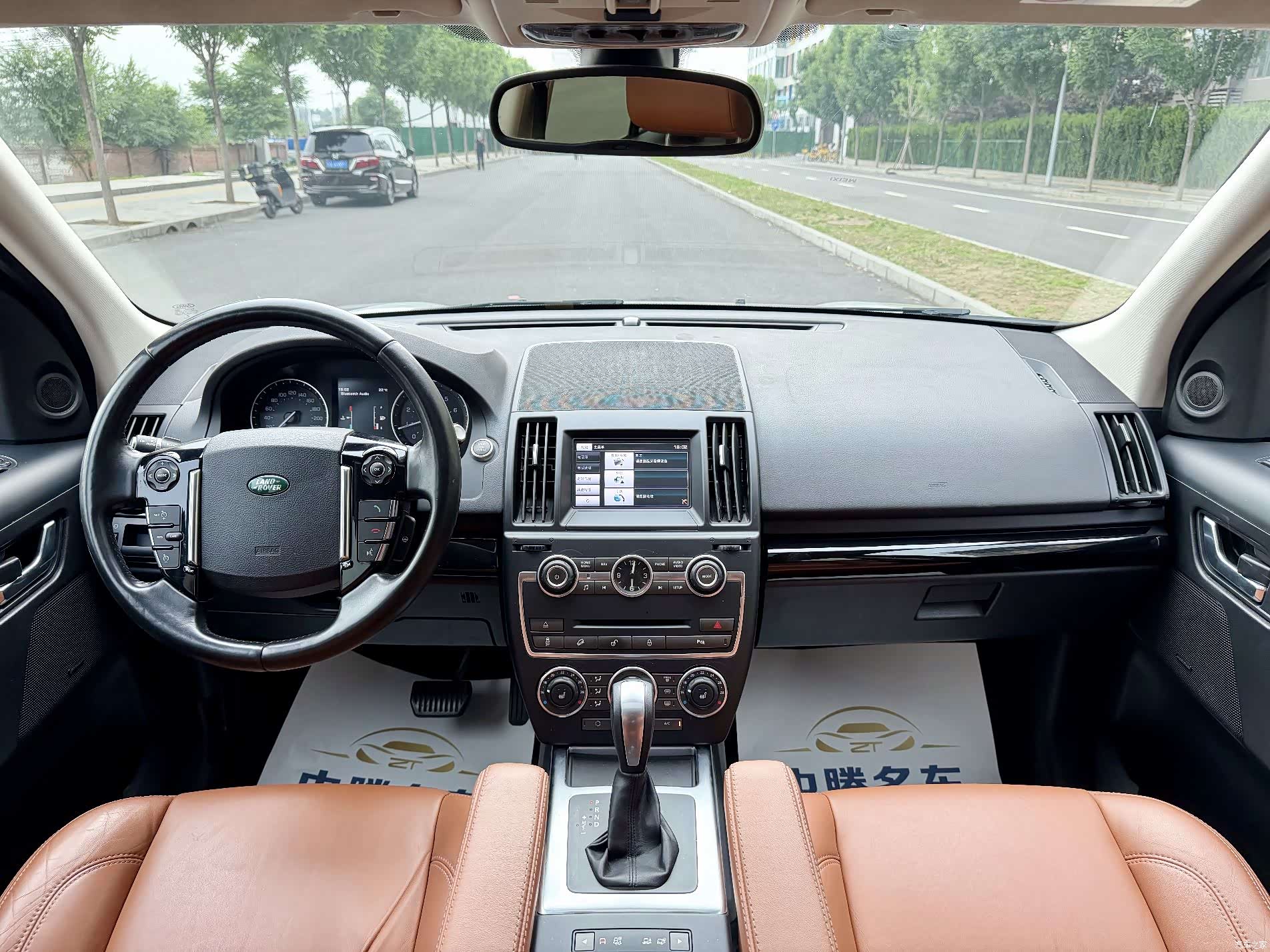 Land Rover Si4, 2014 10