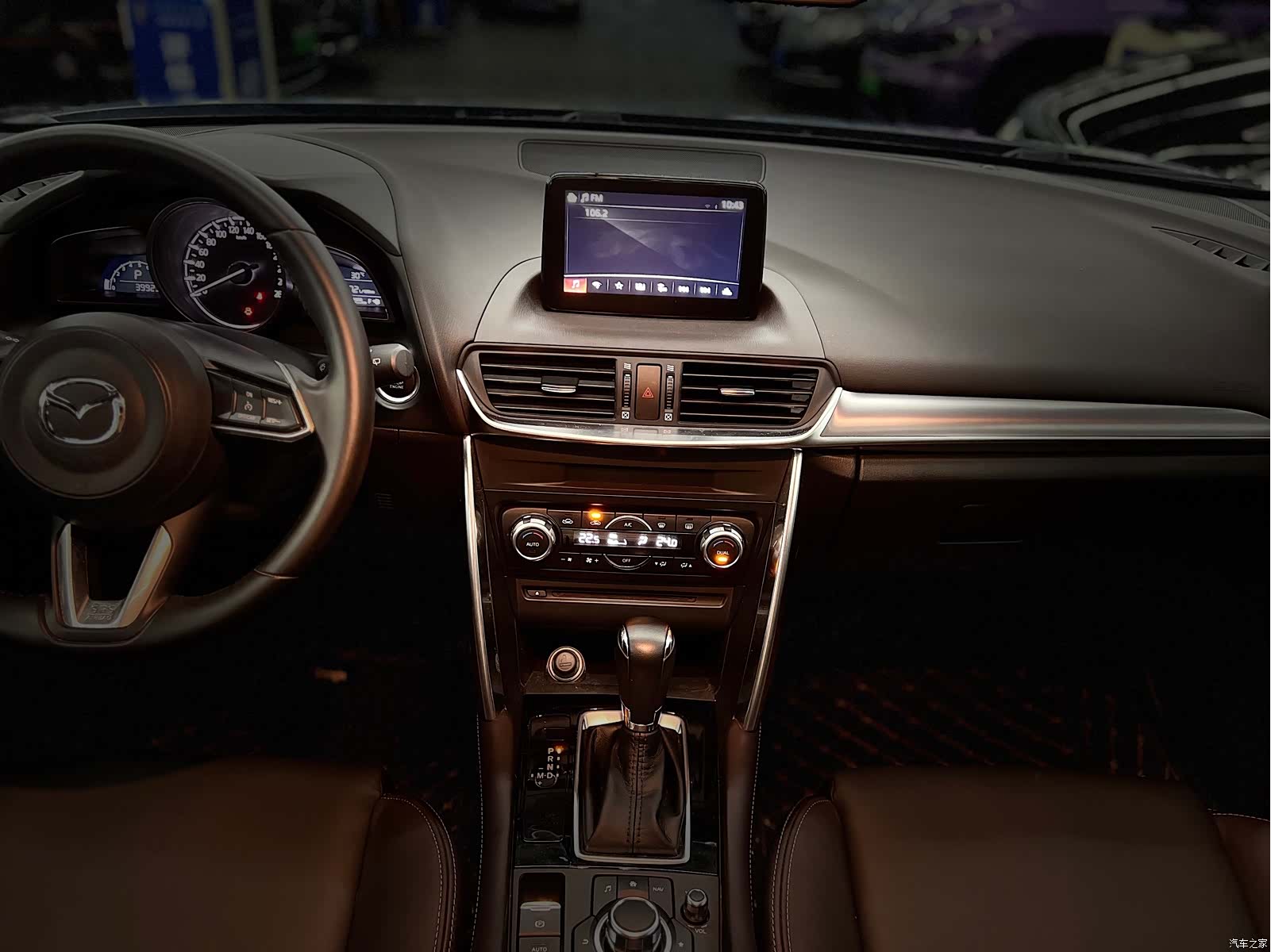 Mazda CX-4, 2019 9