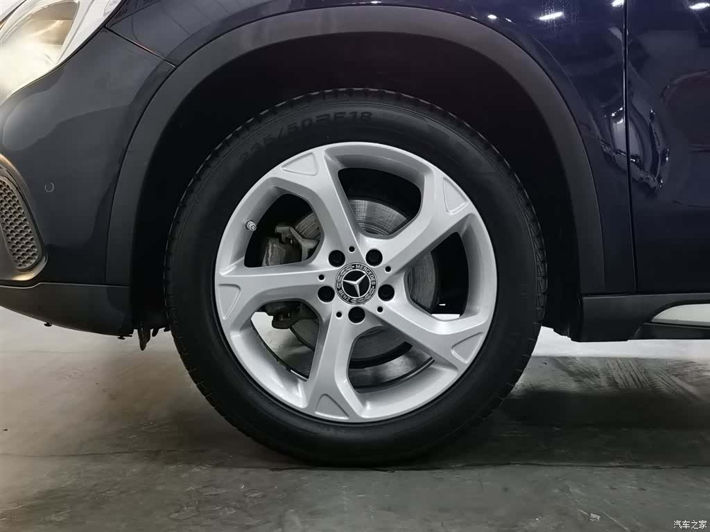 Mercedes-Benz GLA, 2018 17