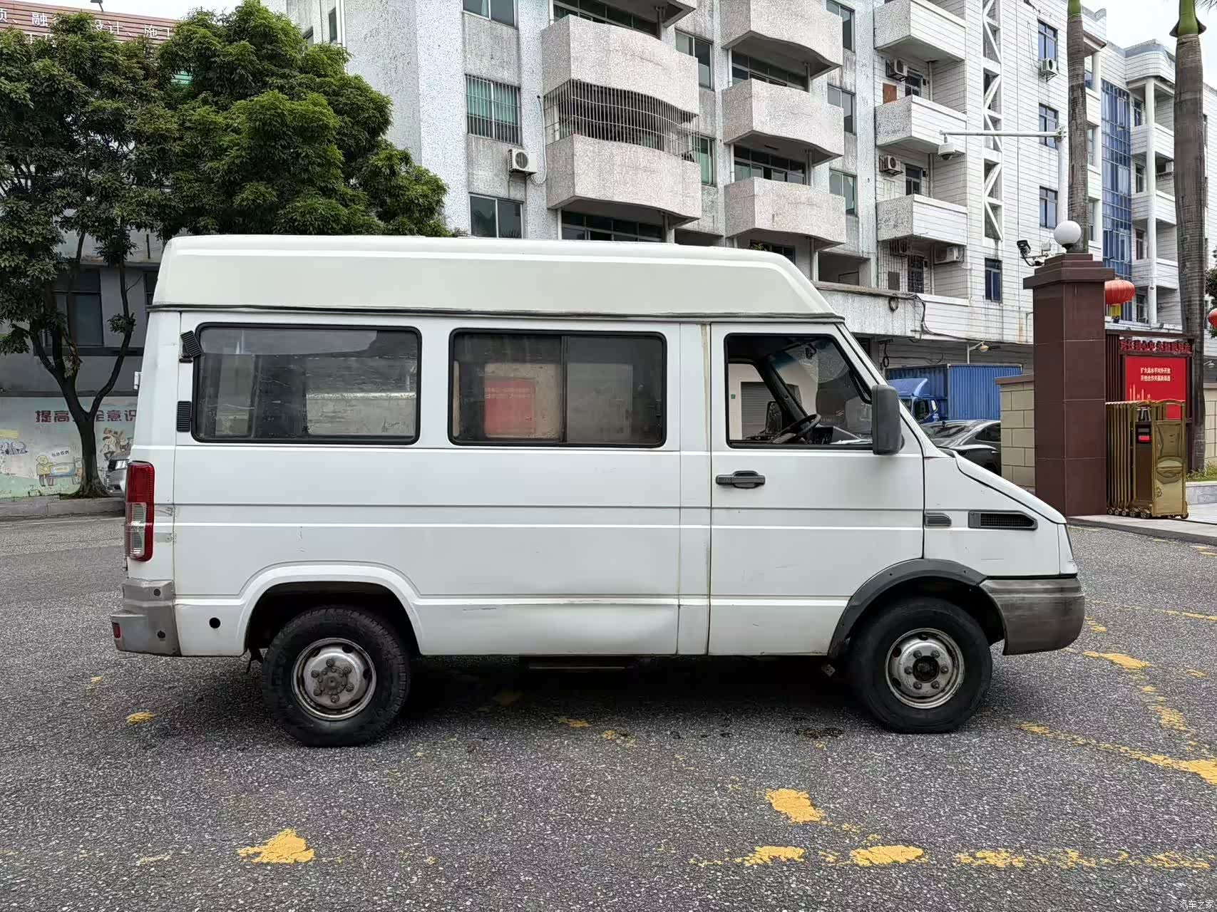 Iveco A35, 2013 4