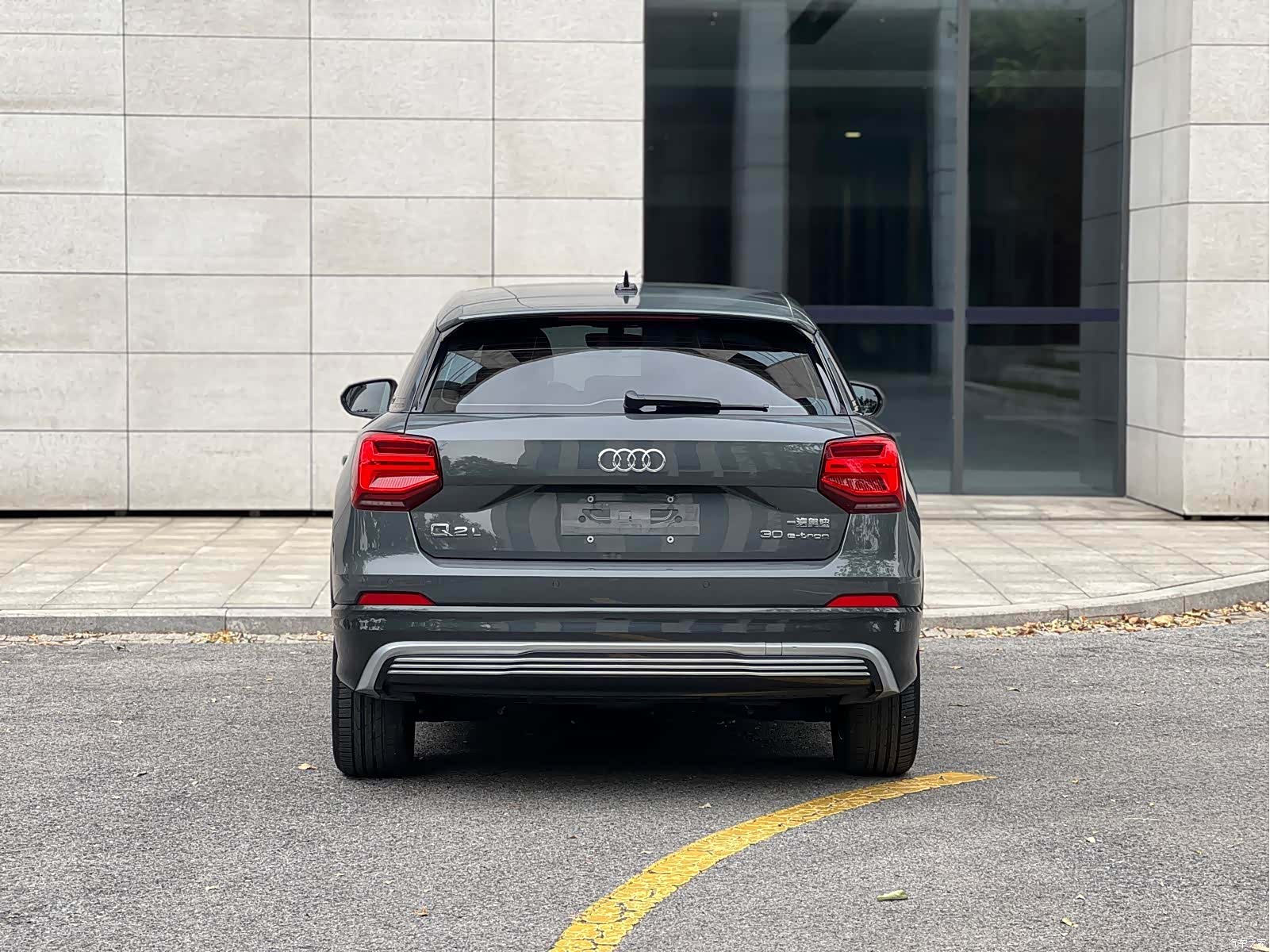 Audi e-tron, 2021 18