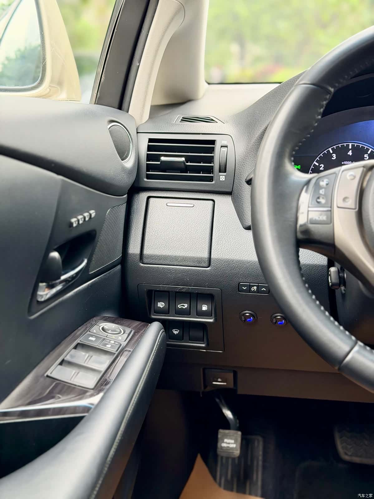 Lexus RX, 2013 11