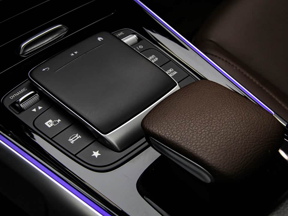 Mercedes-Benz GLB Mercedes-Benz GLB