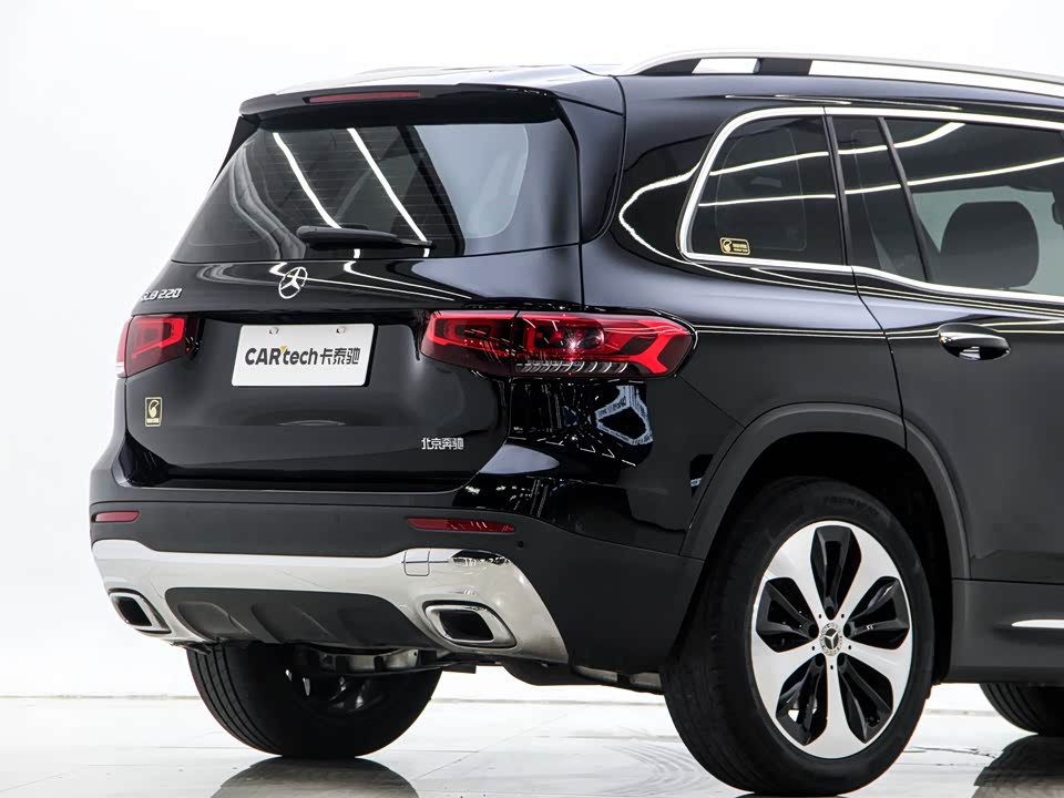 Mercedes-Benz GLB Mercedes-Benz GLB