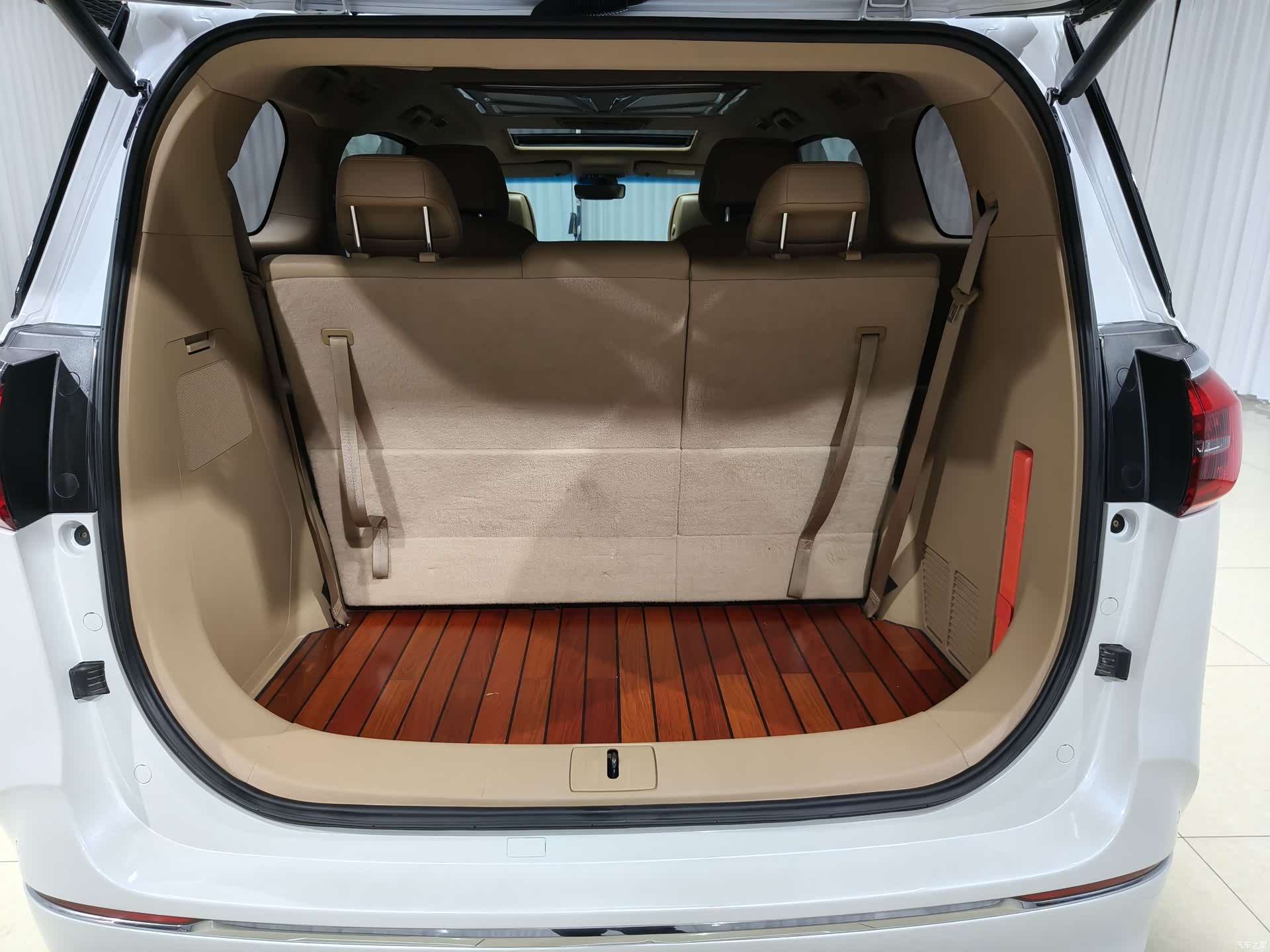 Buick GL8, 2021 25