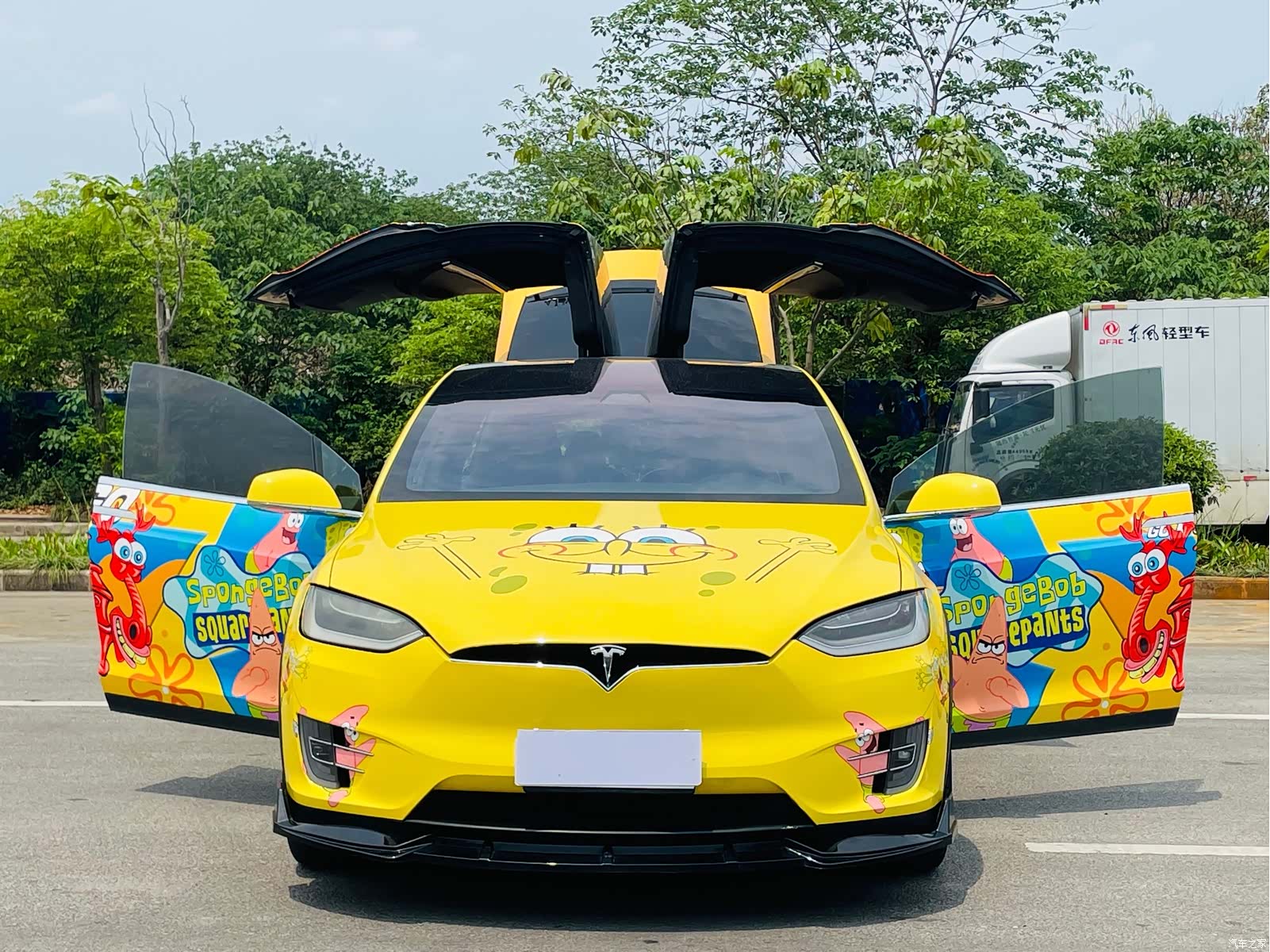 Tesla Model X, 2017 12