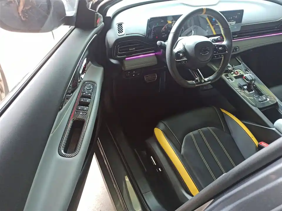 Trumpchi Shadow Leopard