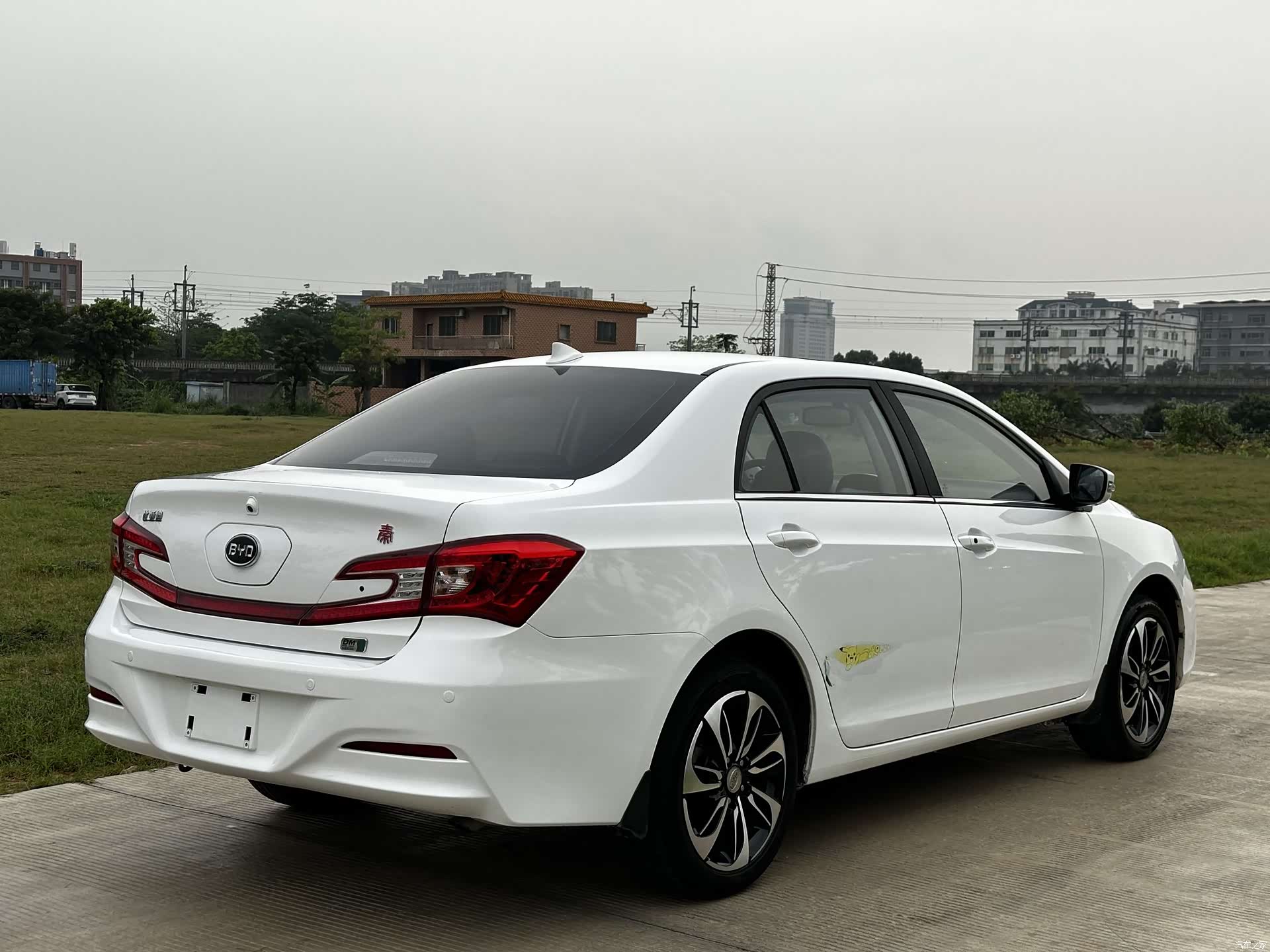 BYD Qin, 2016 8