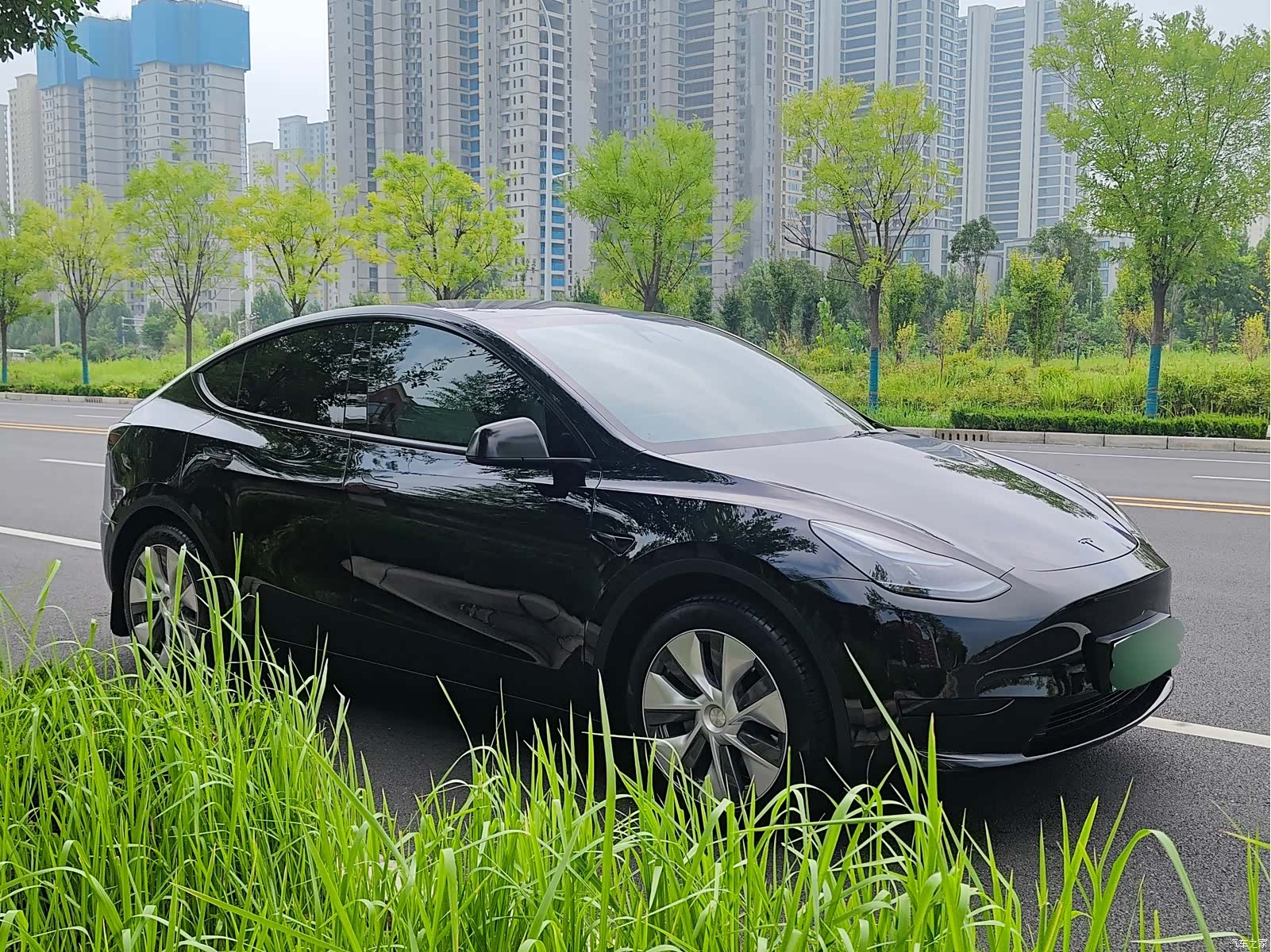 Tesla Model Y, 2022 3
