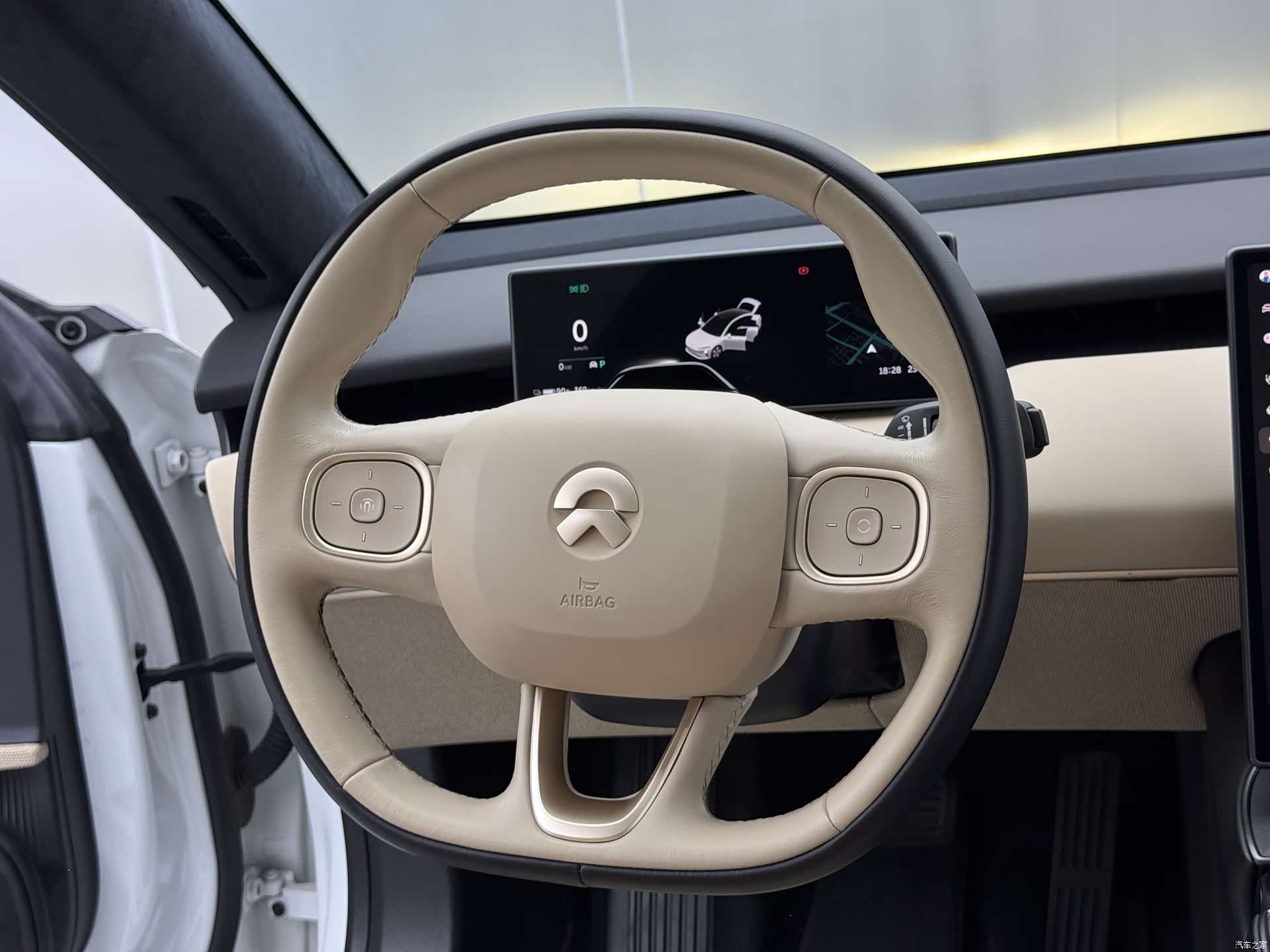NIO ET5, 2023 11