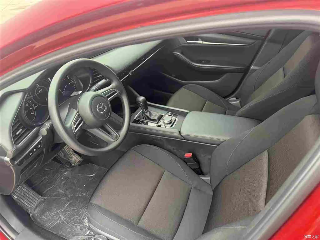 Mazda Mazda3, 2022 4