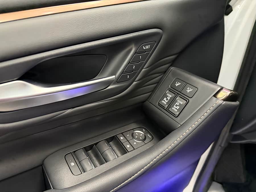 Toyota Alphard 2026, фото 16