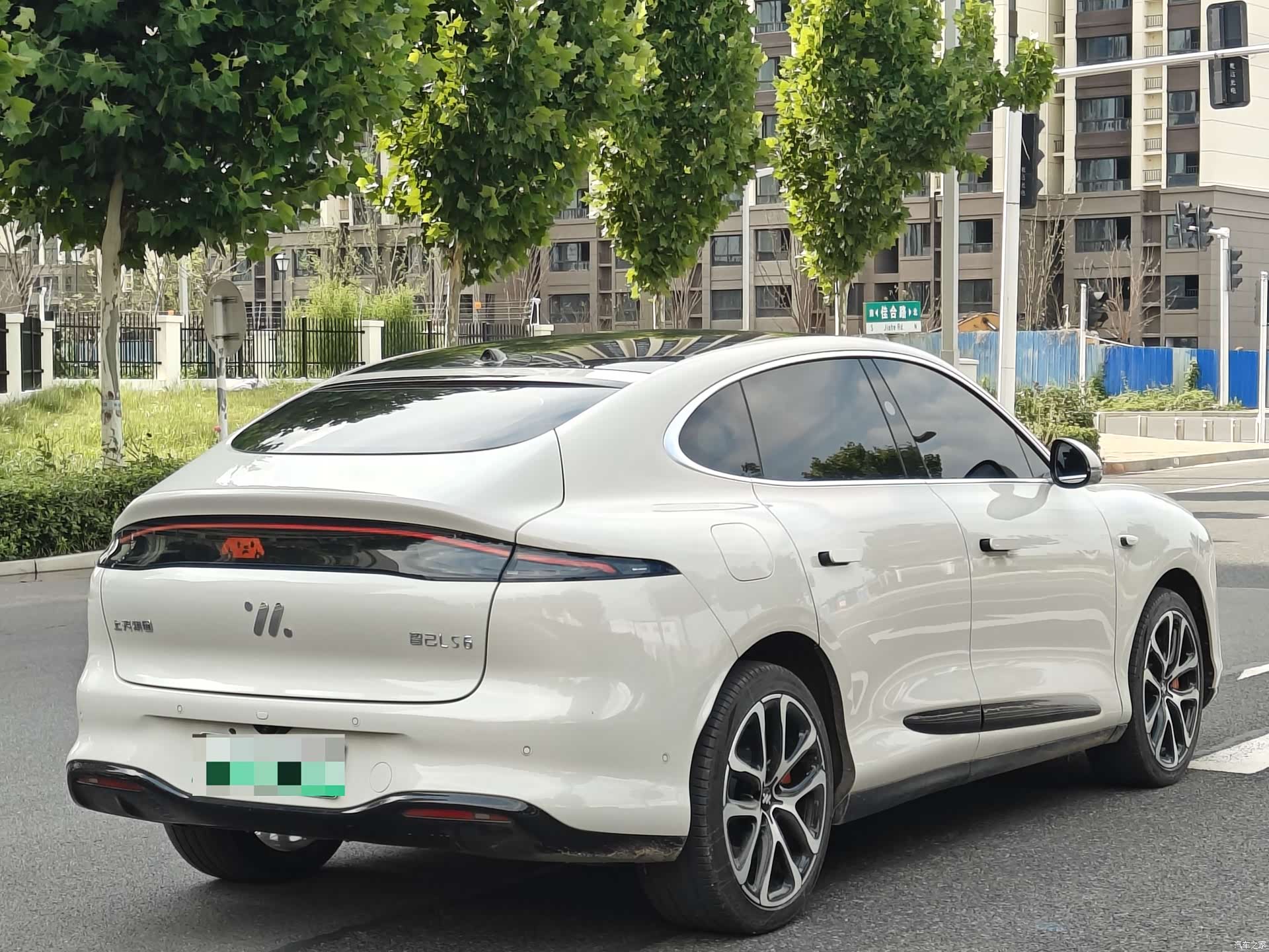 IM Motors LS6, 2025 19