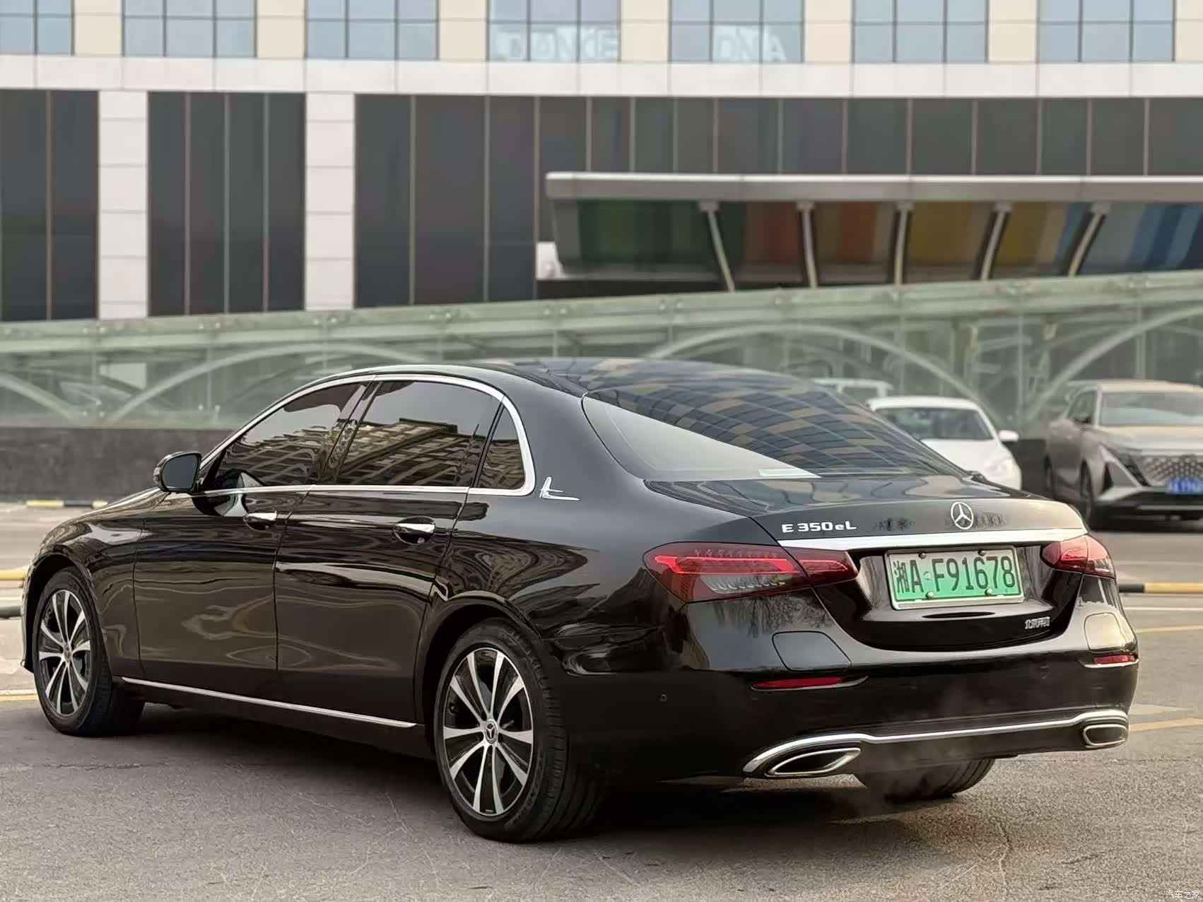 Mercedes-Benz E-Class, 2023 8