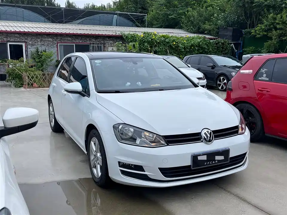Volkswagen golf
