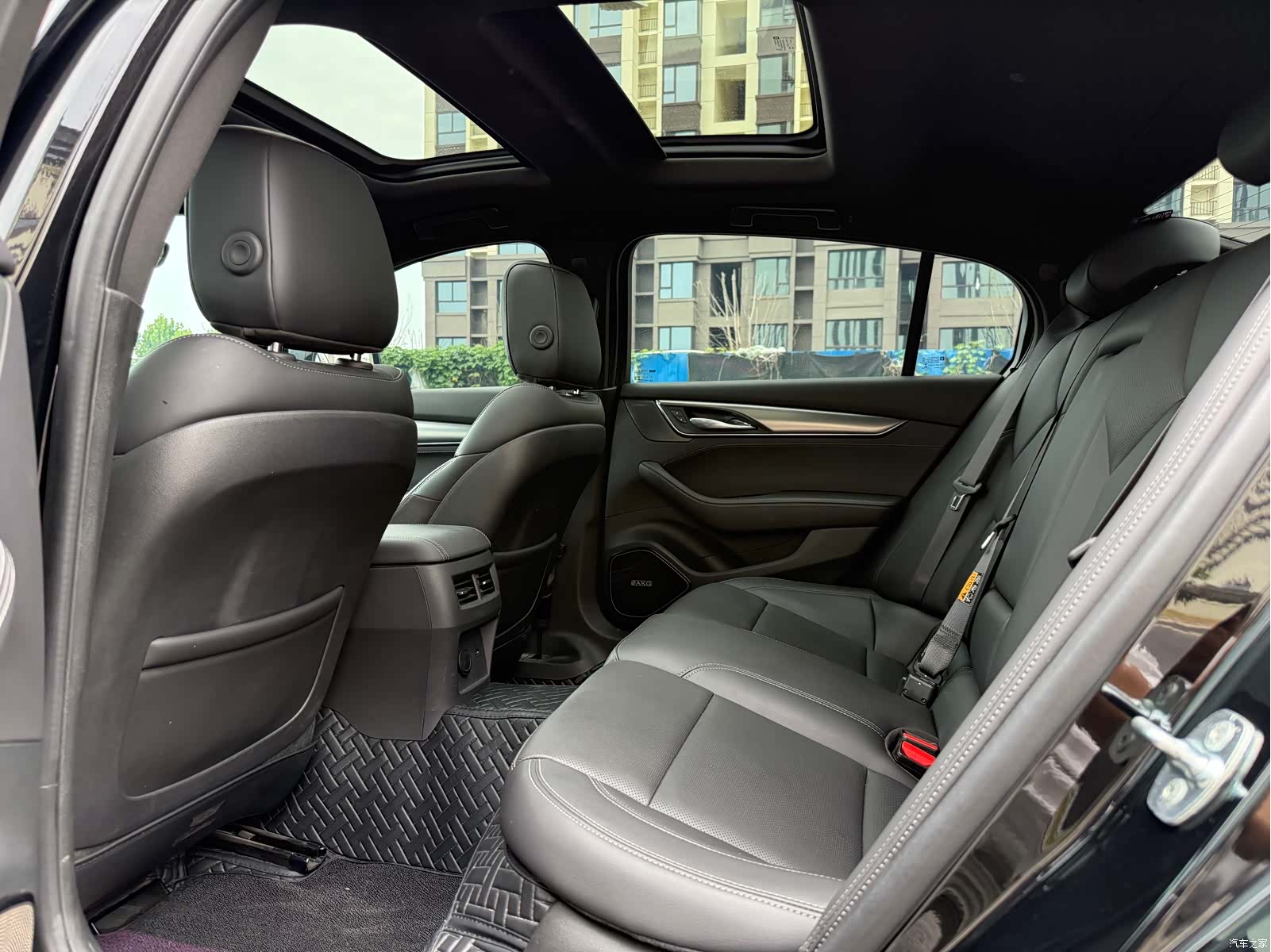 Cadillac CT5, 2025 7