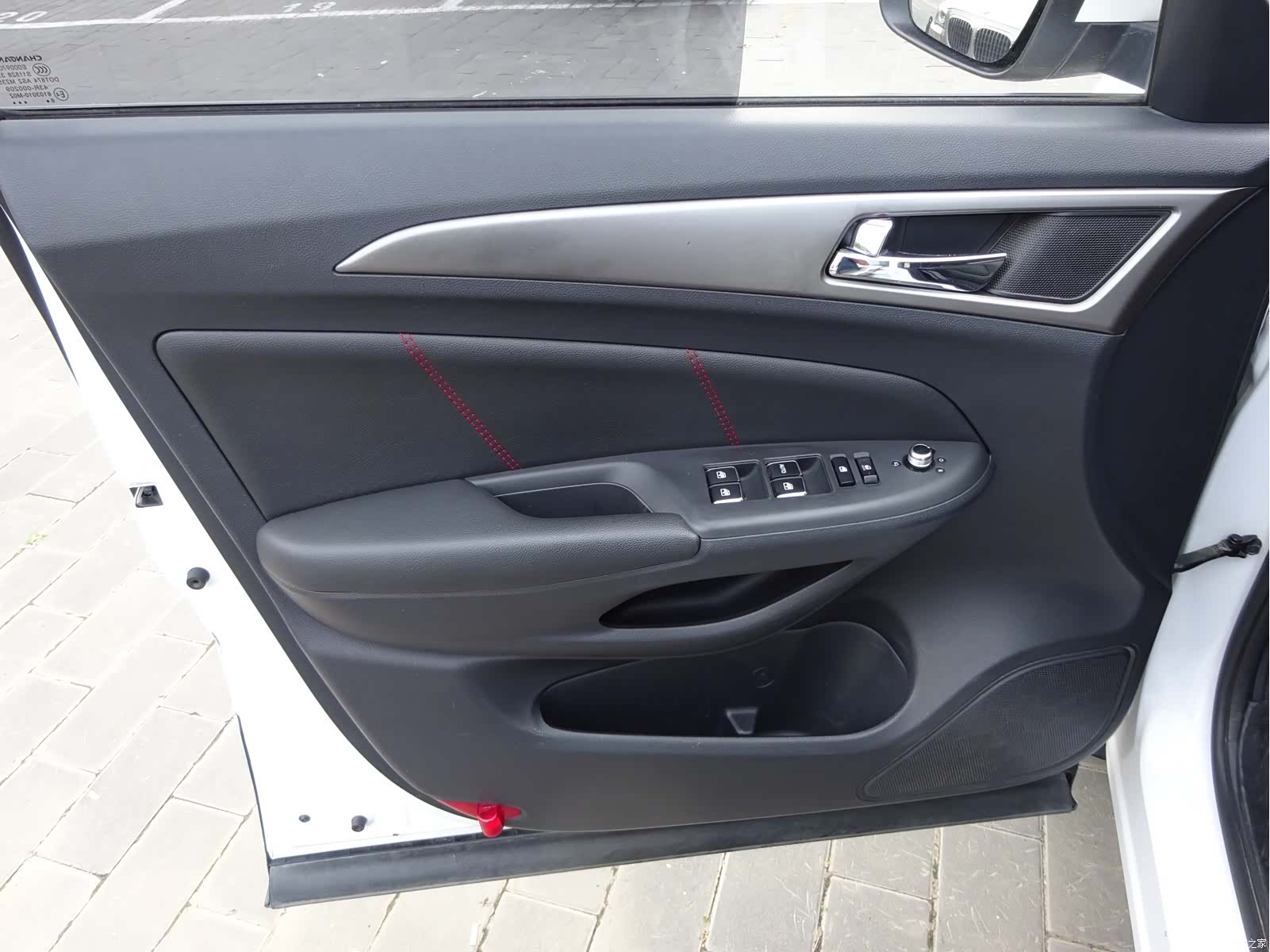Changan CS75, 2016 28