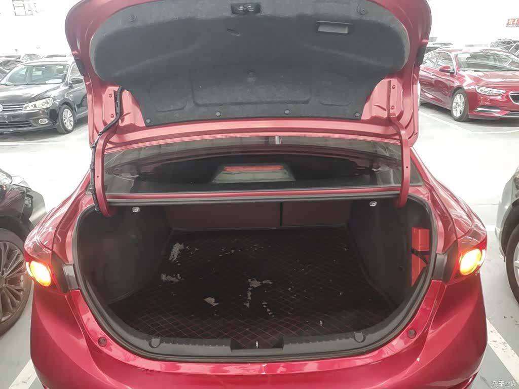 Mazda Mazda3, 2016 19