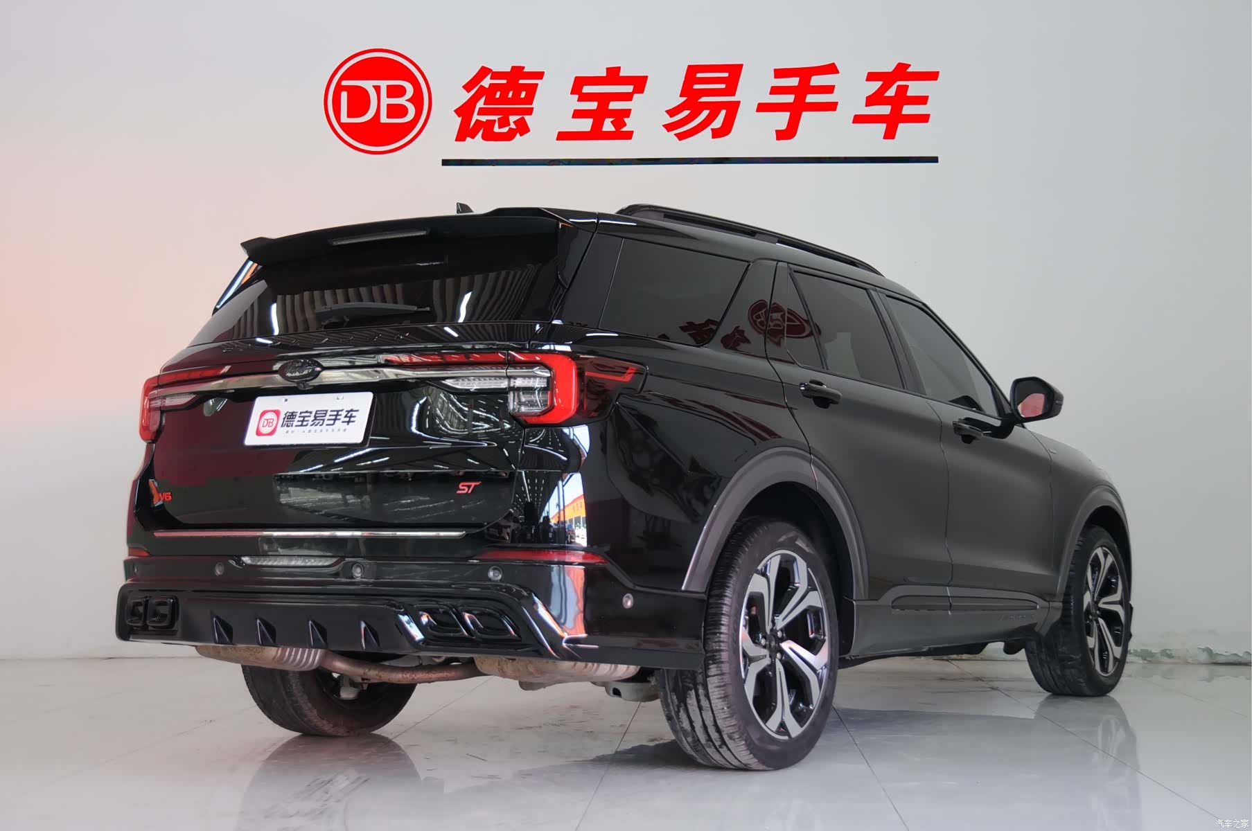 Ford Explorer, 2022 все фото