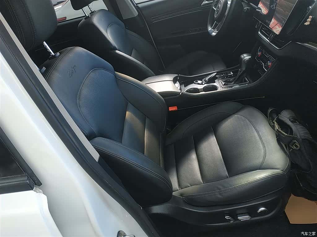 Zotye T600, 2017 17