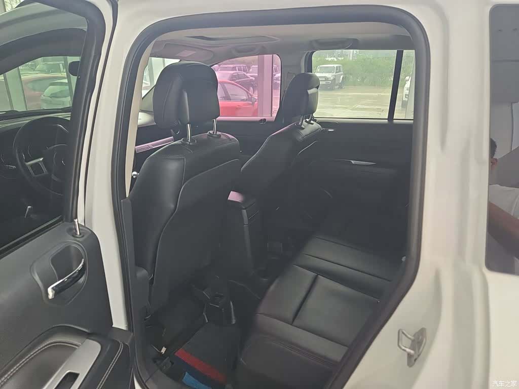 Jeep Compass, 2014 10