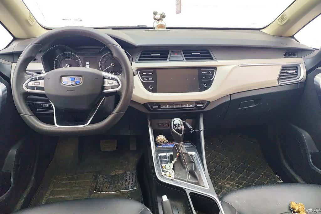 Geely X3, 2020 12