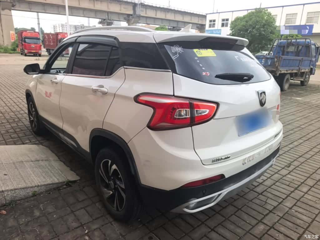 Wuling 510, 2017 все фото