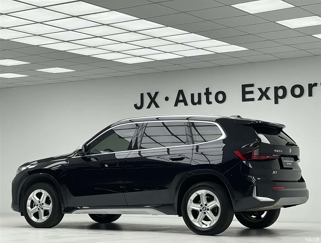 BMW X1, 2023 8