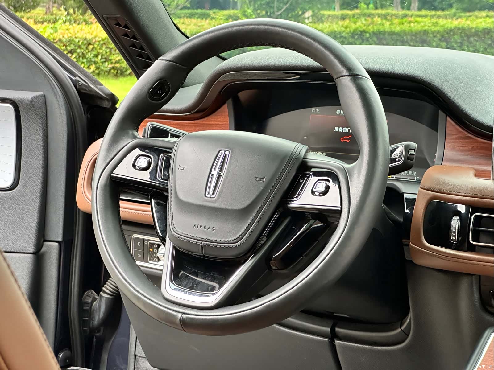 Lincoln Aviator, 2022 23