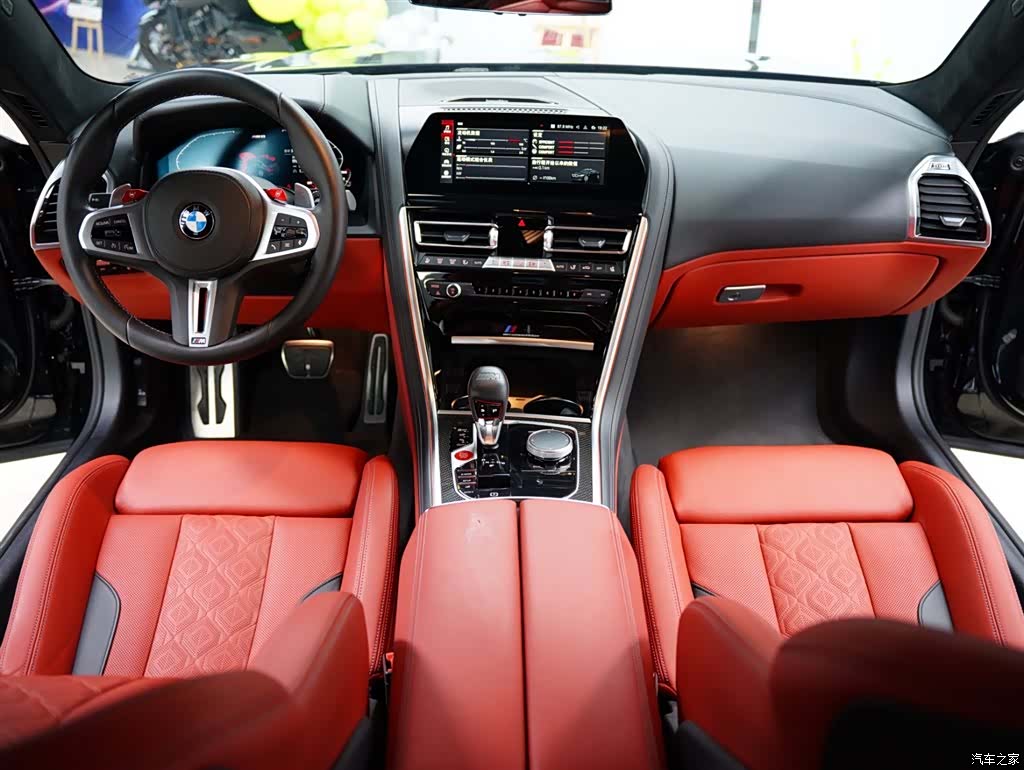 BMW M8, 2022 39