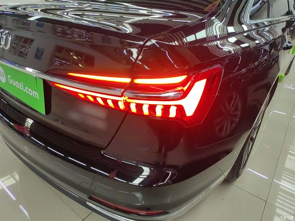 Audi A6L, 2021 24