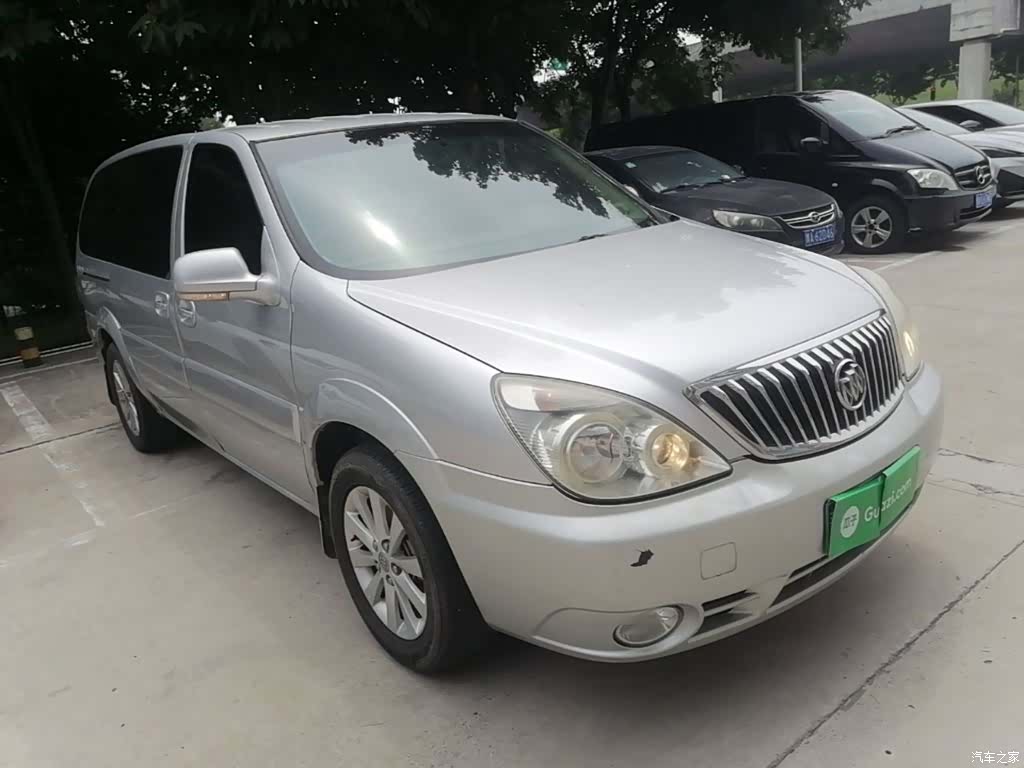 Buick GL8, 2016 4