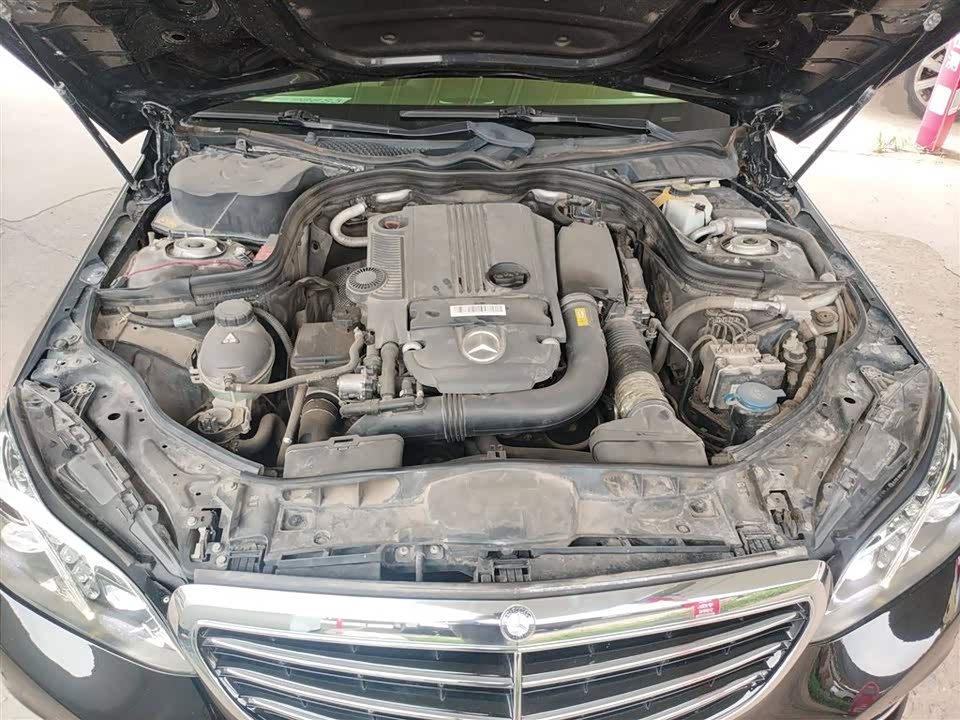 Mercedes-Benz E-class Mercedes-Benz E-class