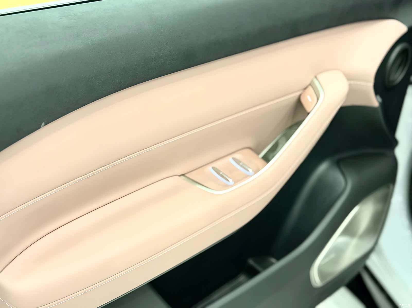 NIO EC6, 2025 16