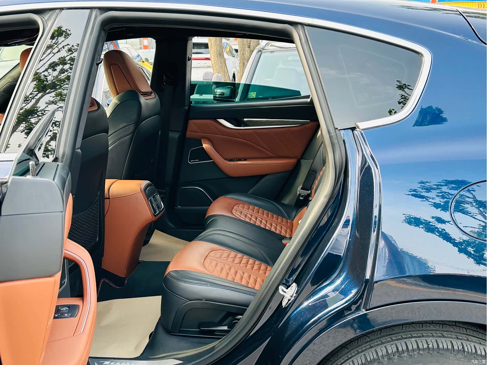 Maserati Levante, 2020 9