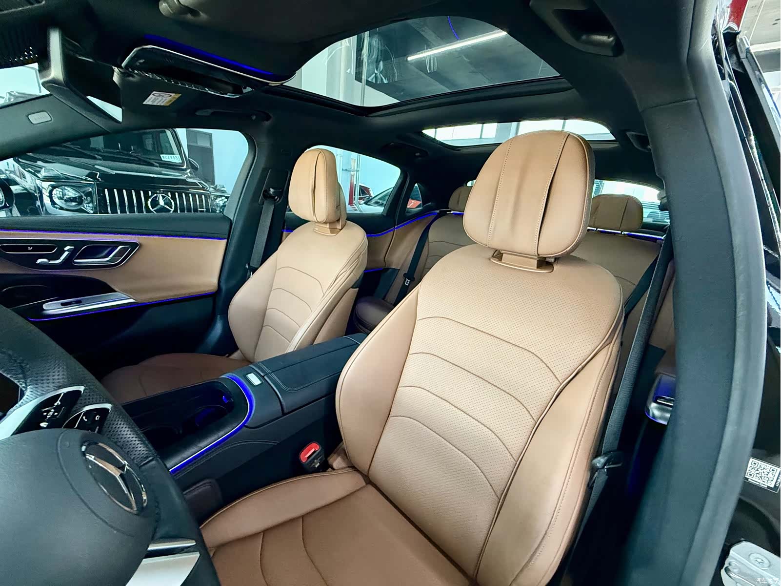 Mercedes-Benz E-Class, 2024 17