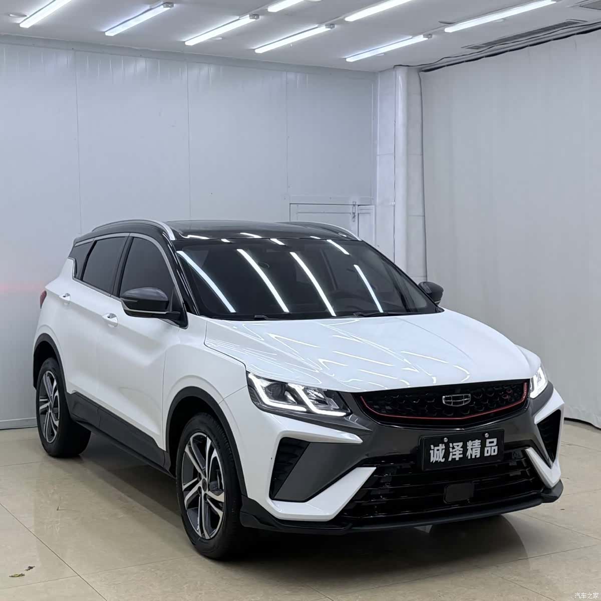 Geely Coolray, 2021 3